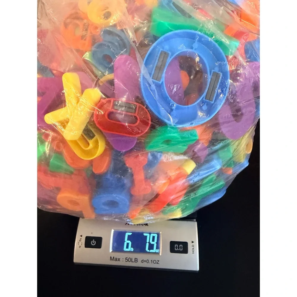 HUGE‎ LOT PLASTIC MAGNETIC LETTERS  6.5 LBS!! DIFFERENT SIZES BRIGHT COLORS